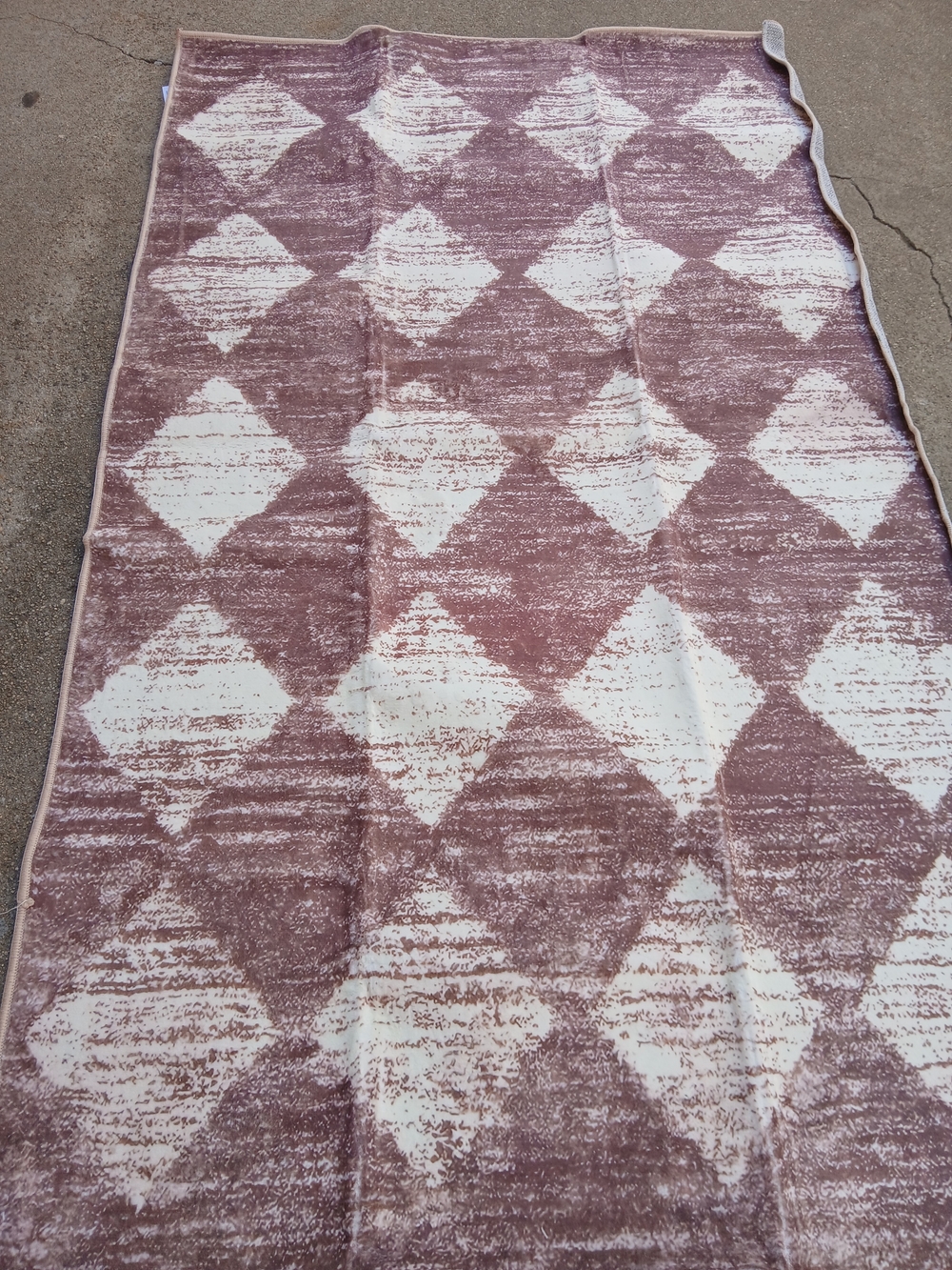 [Classic Checkered Rug] – This indoor outdoor mat. 3x 5 ft